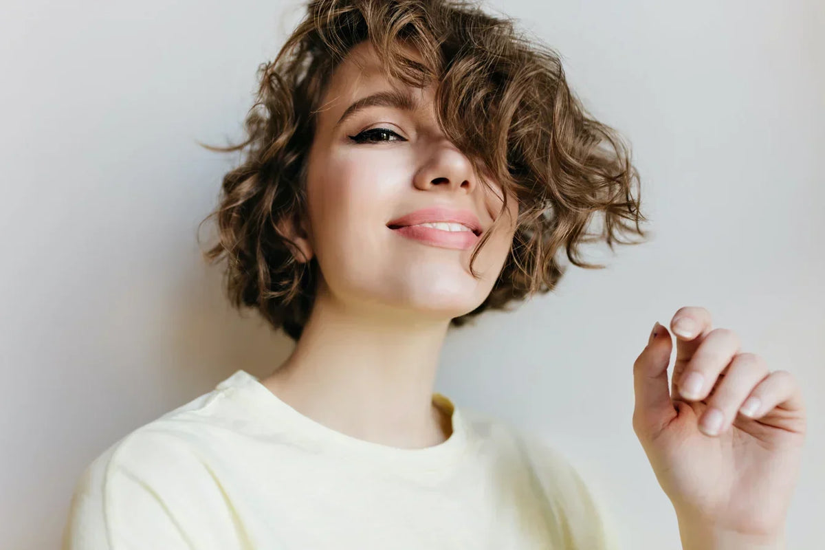 10 short hairstyles for thin hair to add volume and style